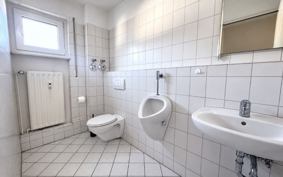 Wc B�rofl�che Dreieich