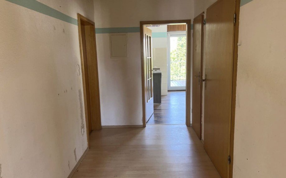 Flur - B Etagenwohnung Langen