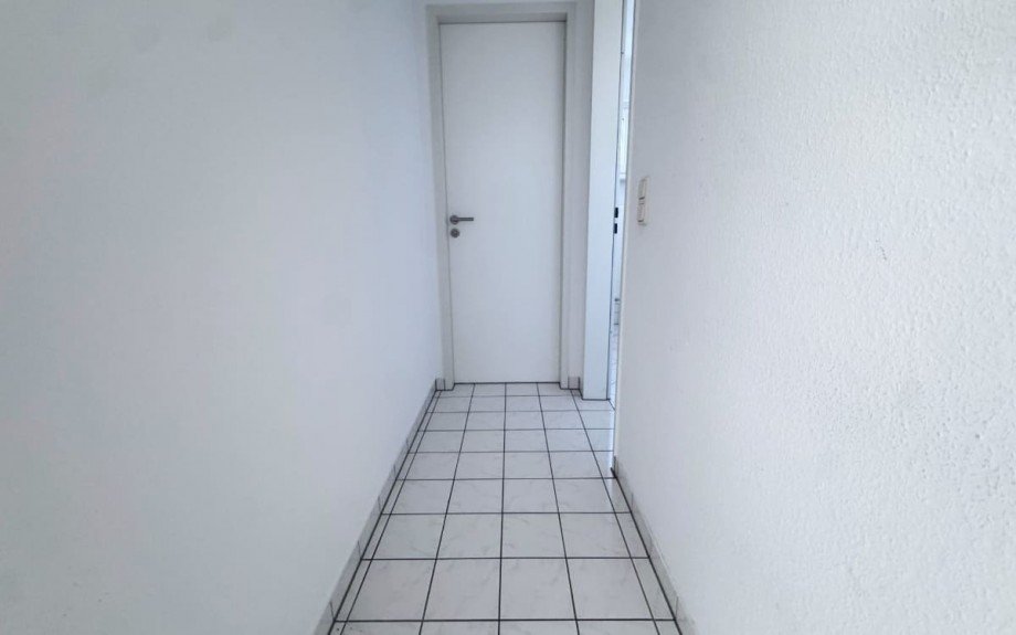 Flur zu den WC�s B�rofl�che Dreieich